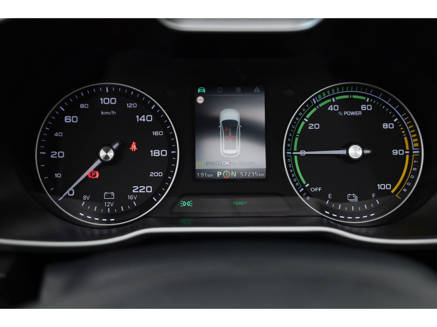MG ZS EV Luxury 45 kWh | Pano | Camera | Adapt. Cruise | Keyless | Apple CarPlay