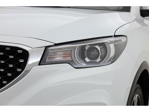 MG ZS EV Luxury 45 kWh | Pano | Camera | Adapt. Cruise | Keyless | Apple CarPlay