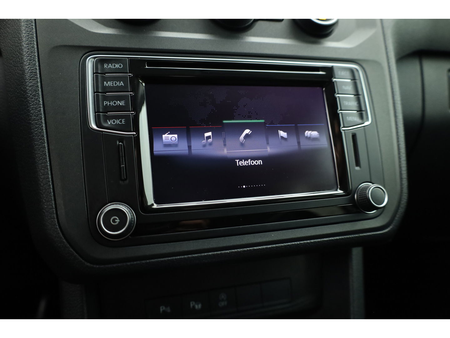 Volkswagen Caddy 1.4 TSI 5 Persoons. | Camera | 2x Schuifdeur | Park Assist | DAB | Navi | Cruise