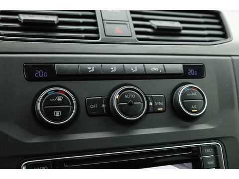 Volkswagen Caddy 1.4 TSI 5 Persoons. | Camera | 2x Schuifdeur | Park Assist | DAB | Navi | Cruise