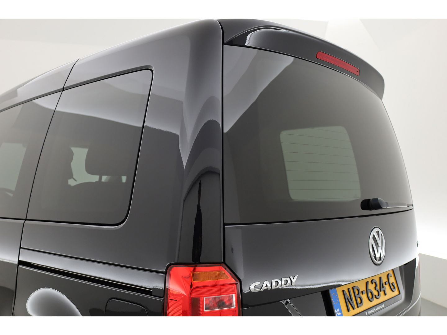 Volkswagen Caddy 1.4 TSI 5 Persoons. | Camera | 2x Schuifdeur | Park Assist | DAB | Navi | Cruise