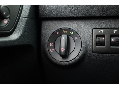 Volkswagen Caddy 1.4 TSI 5 Persoons. | Camera | 2x Schuifdeur | Park Assist | DAB | Navi | Cruise