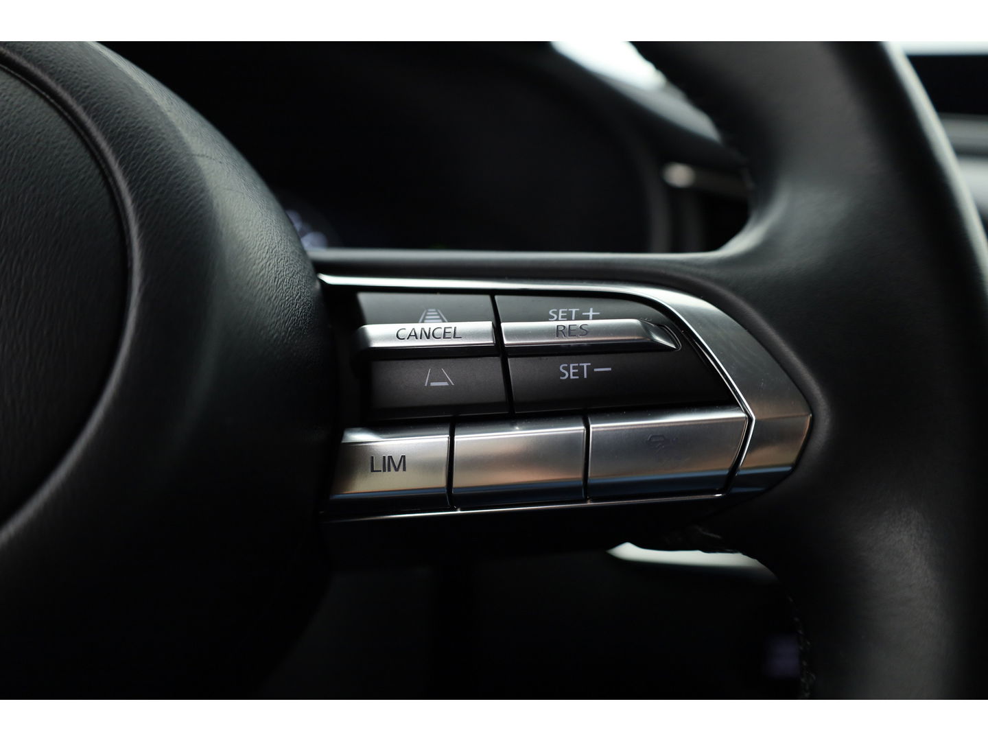 Mazda CX-30 2.0 e-SkyActiv-X M Hybrid Homura | HUD | Adapt. Cruise | Dodehoek | Carplay | Camera | Keyless