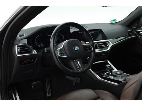 BMW 4 Serie Cabrio M440i xDrive 374pk | HUD | Harman/Kardon | Laser | Stoel/Stuur/Nekverw. | 360cam