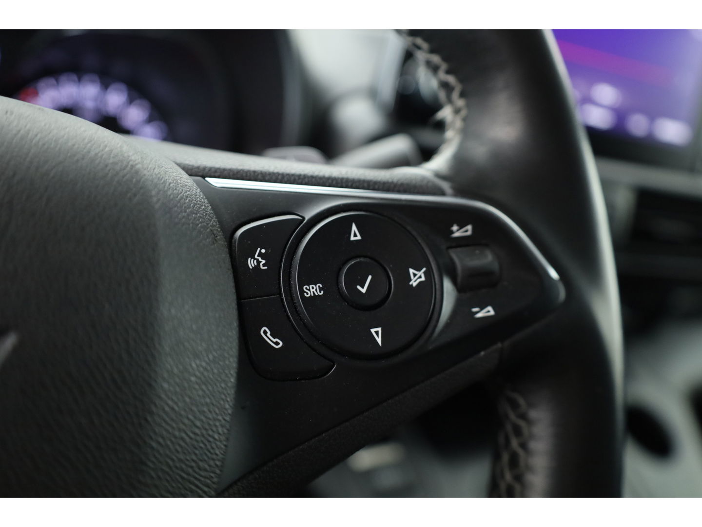 Opel Combo 1.5D L2H1 Edition | Navi | automaat | side bars | laadruimte betimmering