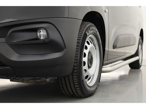 Opel Combo 1.5D L2H1 Edition | Navi | automaat | side bars | laadruimte betimmering
