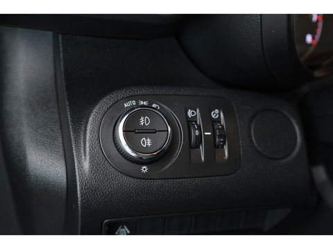 Opel Combo 1.5D L2H1 Edition | Navi | automaat | side bars | laadruimte betimmering