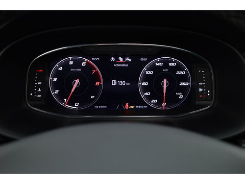 SEAT Ateca 1.5 TSI Xcellence Business Intense | Pano | Trekhaak | Adapt. cuirse | Stoelverw. | CarPlay | Navi