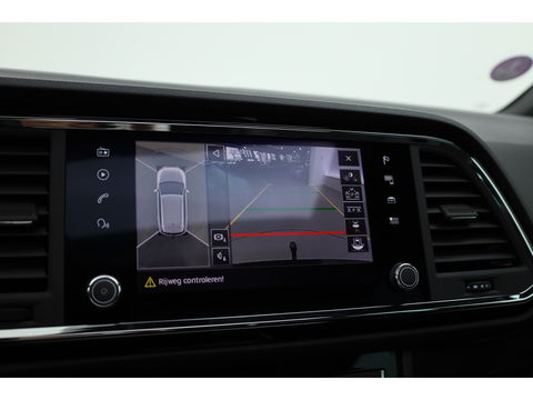 SEAT Ateca 1.5 TSI Xcellence Business Intense | Pano | Trekhaak | Adapt. cuirse | Stoelverw. | CarPlay | Navi