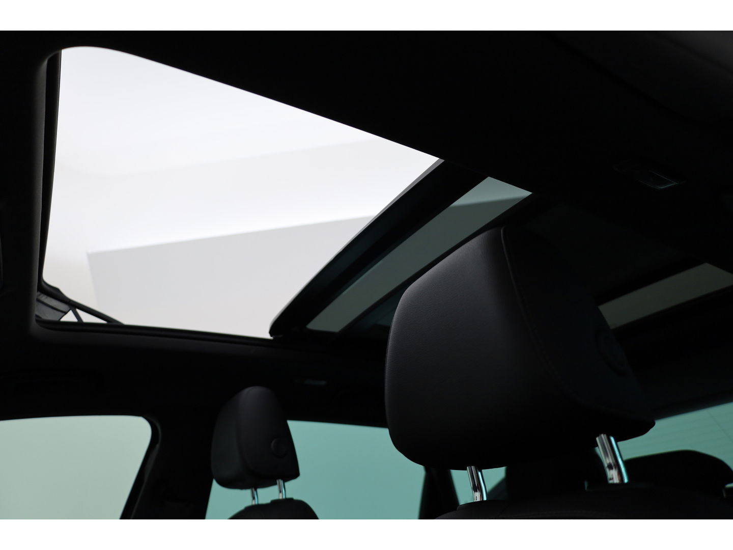 SEAT Ateca 1.5 TSI Xcellence Business Intense | Pano | Trekhaak | Adapt. cuirse | Stoelverw. | CarPlay | Navi