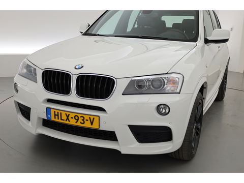 BMW X3 xDrive20d | HUD | Schuif-/kanteldak | Afn. Trekhaak | Camera | Navi | Stoelverw. | LED