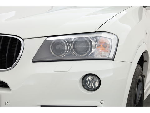 BMW X3 xDrive20d | HUD | Schuif-/kanteldak | Afn. Trekhaak | Camera | Navi | Stoelverw. | LED