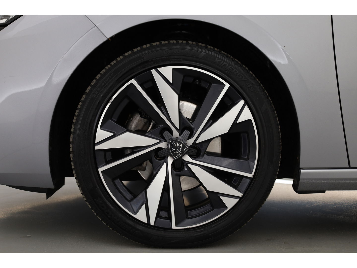 Peugeot 308 1.2 PureTech Allure Pack Business | CarPlay | Camera | Adapt.cruise | LED | Navi