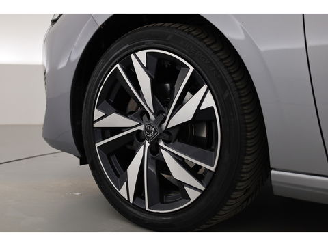 Peugeot 308 1.2 PureTech Allure Pack Business | CarPlay | Camera | Adapt.cruise | LED | Navi