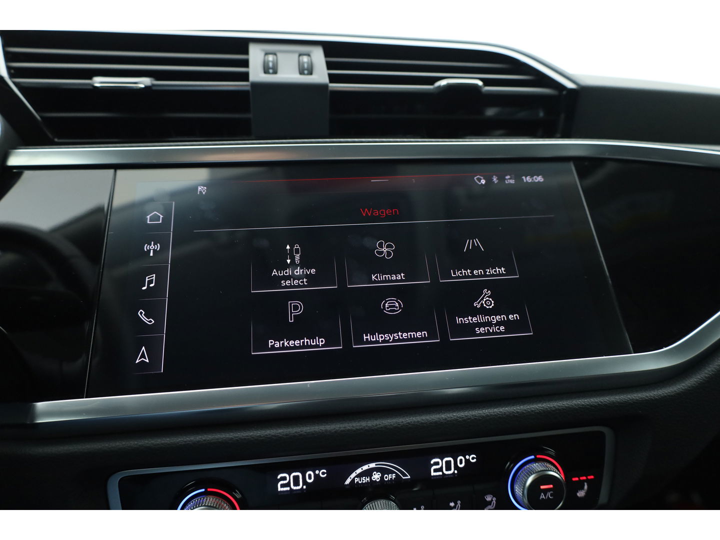 Audi Q3 Sportback 35 TFSI Business Edition | S Line | Navi | Afn. Trekhaak | Adapt. Cruise | Carplay | Camera | Stoelverw.