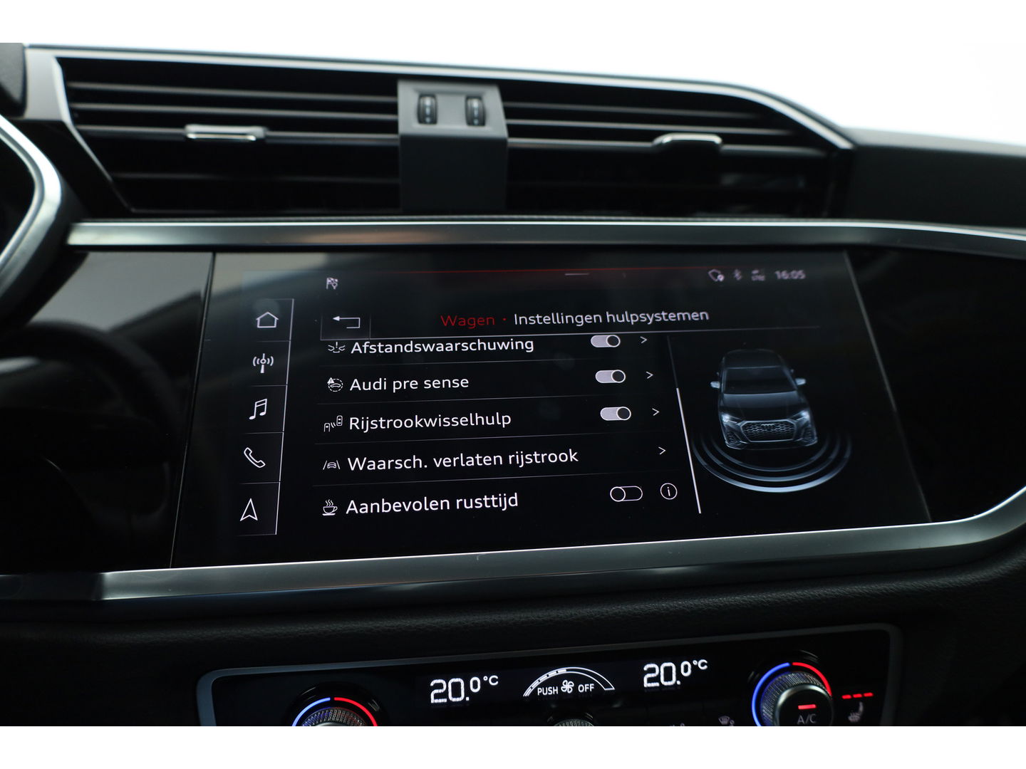 Audi Q3 Sportback 35 TFSI Business Edition | S Line | Navi | Afn. Trekhaak | Adapt. Cruise | Carplay | Camera | Stoelverw.