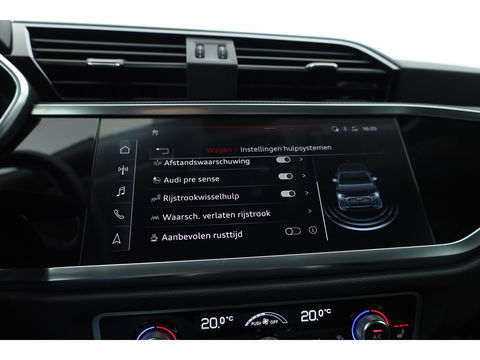 Audi Q3 Sportback 35 TFSI Business Edition | S Line | Navi | Afn. Trekhaak | Adapt. Cruise | Carplay | Camera | Stoelverw.