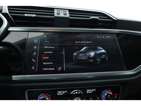 Audi Q3 Sportback 35 TFSI Business Edition | S Line | Navi | Afn. Trekhaak | Adapt. Cruise | Carplay | Camera | Stoelverw.