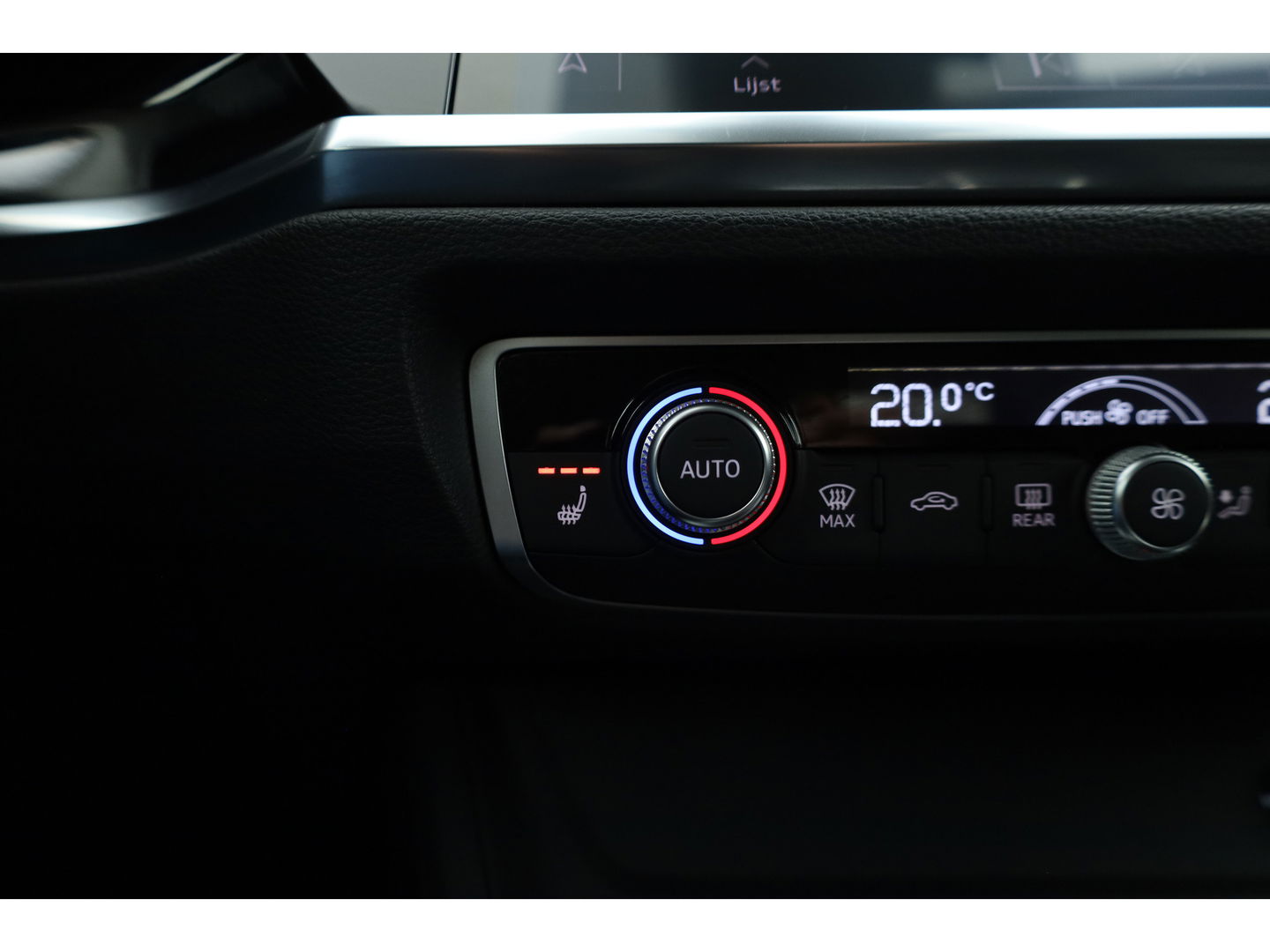 Audi Q3 Sportback 35 TFSI Business Edition | S Line | Navi | Afn. Trekhaak | Adapt. Cruise | Carplay | Camera | Stoelverw.