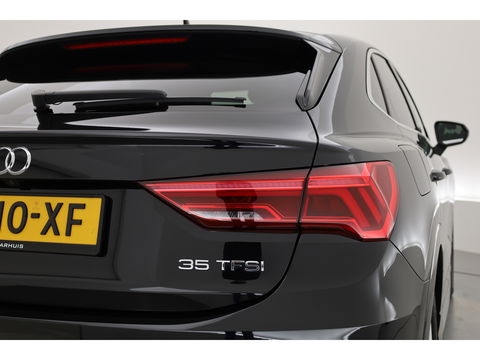 Audi Q3 Sportback 35 TFSI Business Edition | S Line | Navi | Afn. Trekhaak | Adapt. Cruise | Carplay | Camera | Stoelverw.