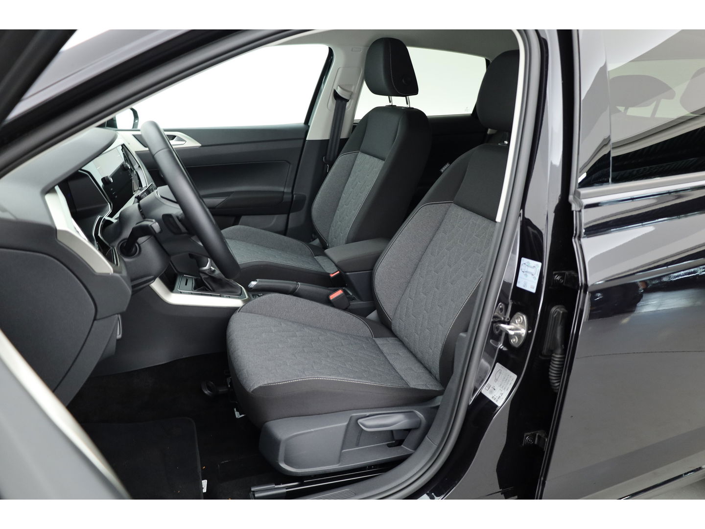Volkswagen Polo 1.0 TSI DSG | Navi | Travel Assist | Camera | Stoelverw. | Apple CarPlay |