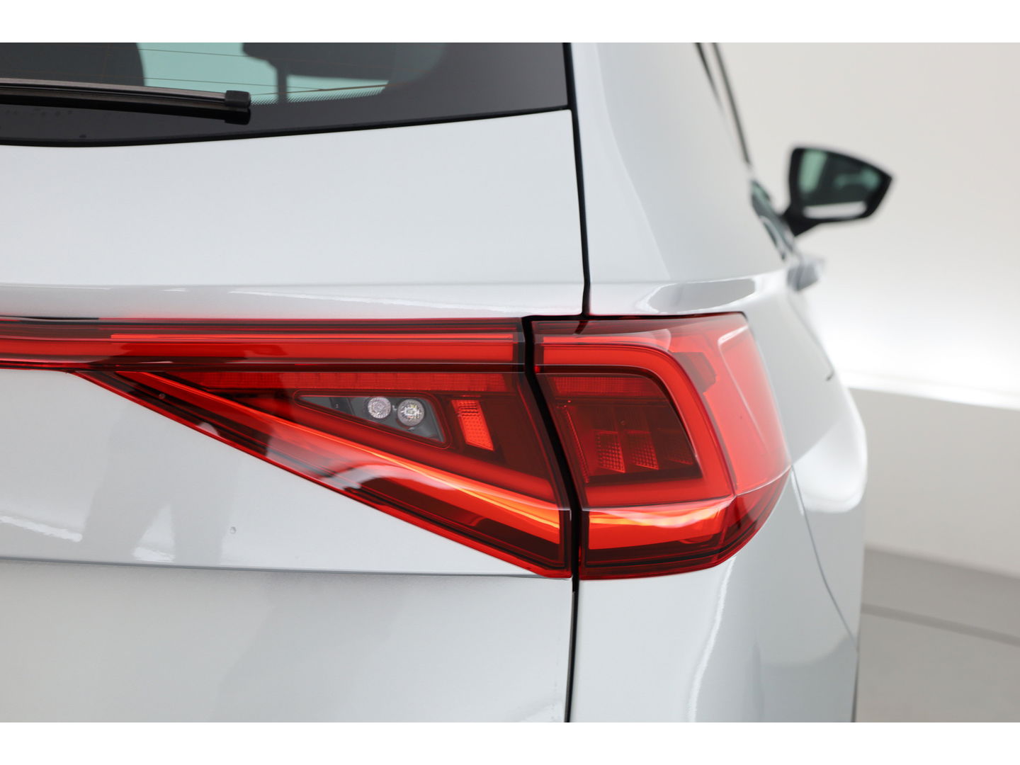 SEAT Tarraco 1.4 TSI e-Hybrid PHEV Xperience | Pano | Travel Assist | Stoel- Stuurverw. | Keyless | Camera | Navi