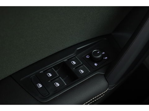 SEAT Tarraco 1.4 TSI e-Hybrid PHEV Xperience | Pano | Travel Assist | Stoel- Stuurverw. | Keyless | Camera | Navi