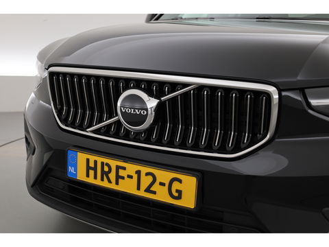 Volvo XC40 T4 Recharge Core | Pilot Assist | Elek. Trekhaak | Camera | Navi | Stoel- Stuurverw.