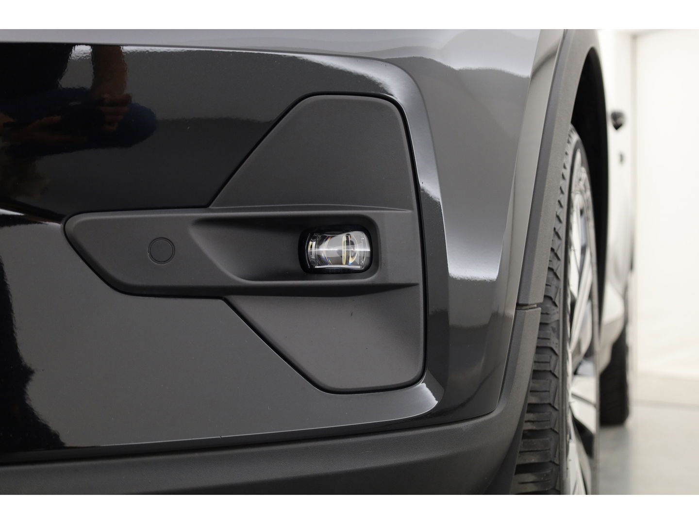 Volvo XC40 T4 Recharge Core | Pilot Assist | Elek. Trekhaak | Camera | Navi | Stoel- Stuurverw.