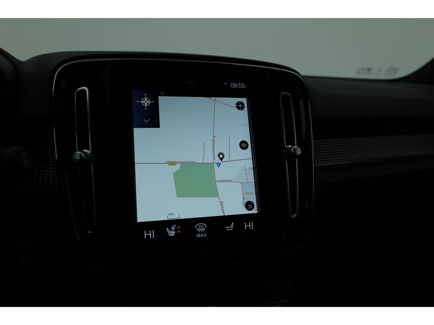 Volvo XC40 1.5 T5 Recharge R-Design | Pilot Assist | Elek. Trekhaak | Elek. Stoelen | Stoel- Stuurverw. | H&K