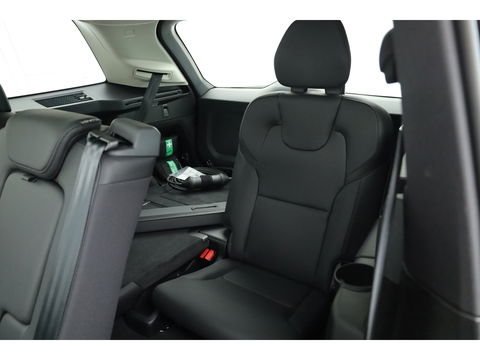 Volvo XC90 2.0 T8 Recharge AWD Plus Dark | Trekhaak | Pano | 360 Camera | 4x stoel + stuurverwar. |