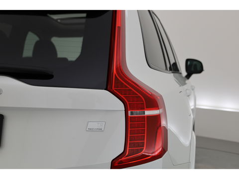 Volvo XC90 2.0 T8 Recharge AWD Plus Dark | Trekhaak | Pano | 360 Camera | 4x stoel + stuurverwar. |