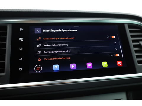 SEAT Ateca 1.5 TSI FR Business Intense | Navi | CarPlay | Trekhaak | Beats Audio | Adapt. Cruise