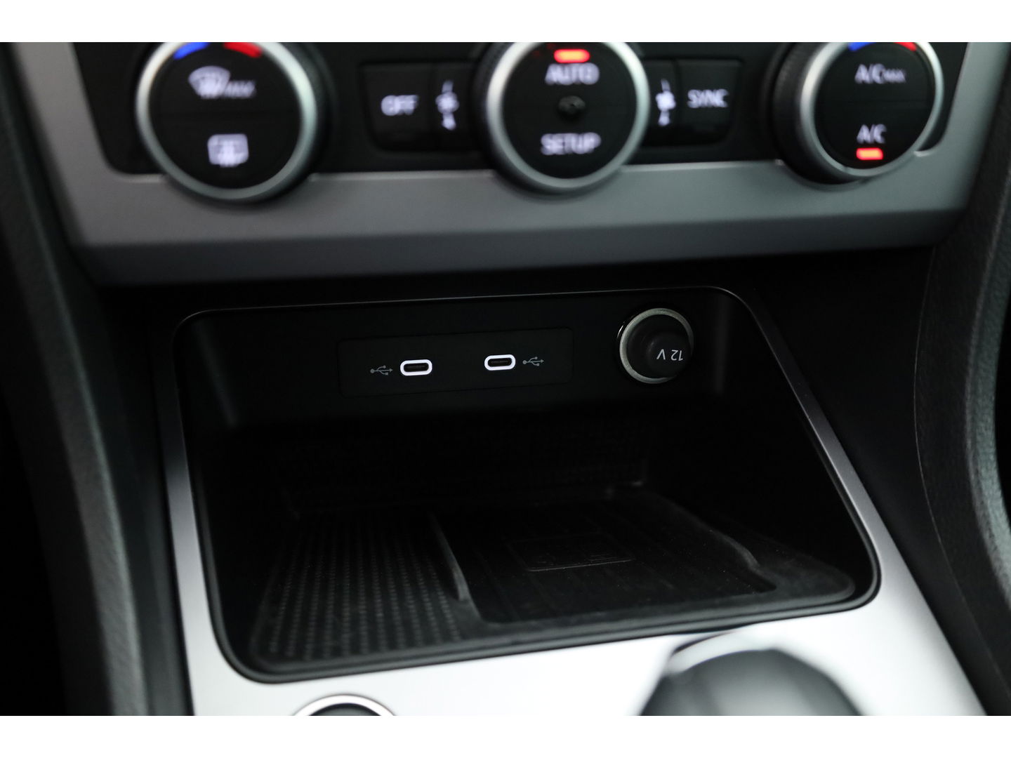 SEAT Ateca 1.5 TSI FR Business Intense | Navi | CarPlay | Trekhaak | Beats Audio | Adapt. Cruise