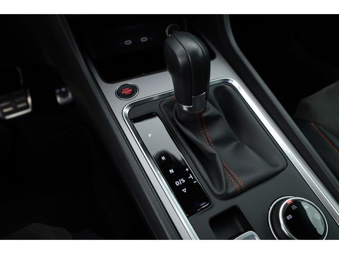 SEAT Ateca 1.5 TSI FR Business Intense | Navi | CarPlay | Trekhaak | Beats Audio | Adapt. Cruise