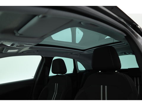 Opel Crossland 1.2 Turbo Elegance | Pano | Camera | Navi | Dodehoekdet. | Apple CarPlay