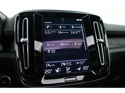 Volvo XC40 1.5 T5 Recharge Ultimate Dark | Pano | 360cam | Elek. Trekhaak | Harman Kardon | Pilot Assist
