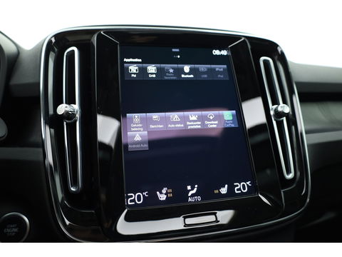 Volvo XC40 1.5 T5 Recharge Ultimate Dark | Pano | 360cam | Elek. Trekhaak | Harman Kardon | Pilot Assist