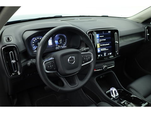 Volvo XC40 1.5 T5 Recharge Ultimate Dark | Pano | 360cam | Elek. Trekhaak | Harman Kardon | Pilot Assist