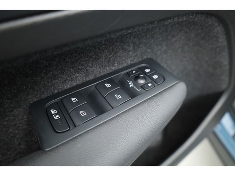 Volvo XC40 1.5 T5 Recharge Ultimate Dark | Pano | 360cam | Elek. Trekhaak | Harman Kardon | Pilot Assist