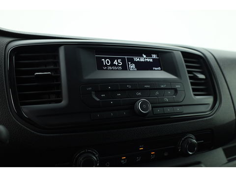 Fiat Scudo 1.5 MultiJet L3H1 | Side Bars | 3 pers. | Cruise | Bluetooth | DAB |