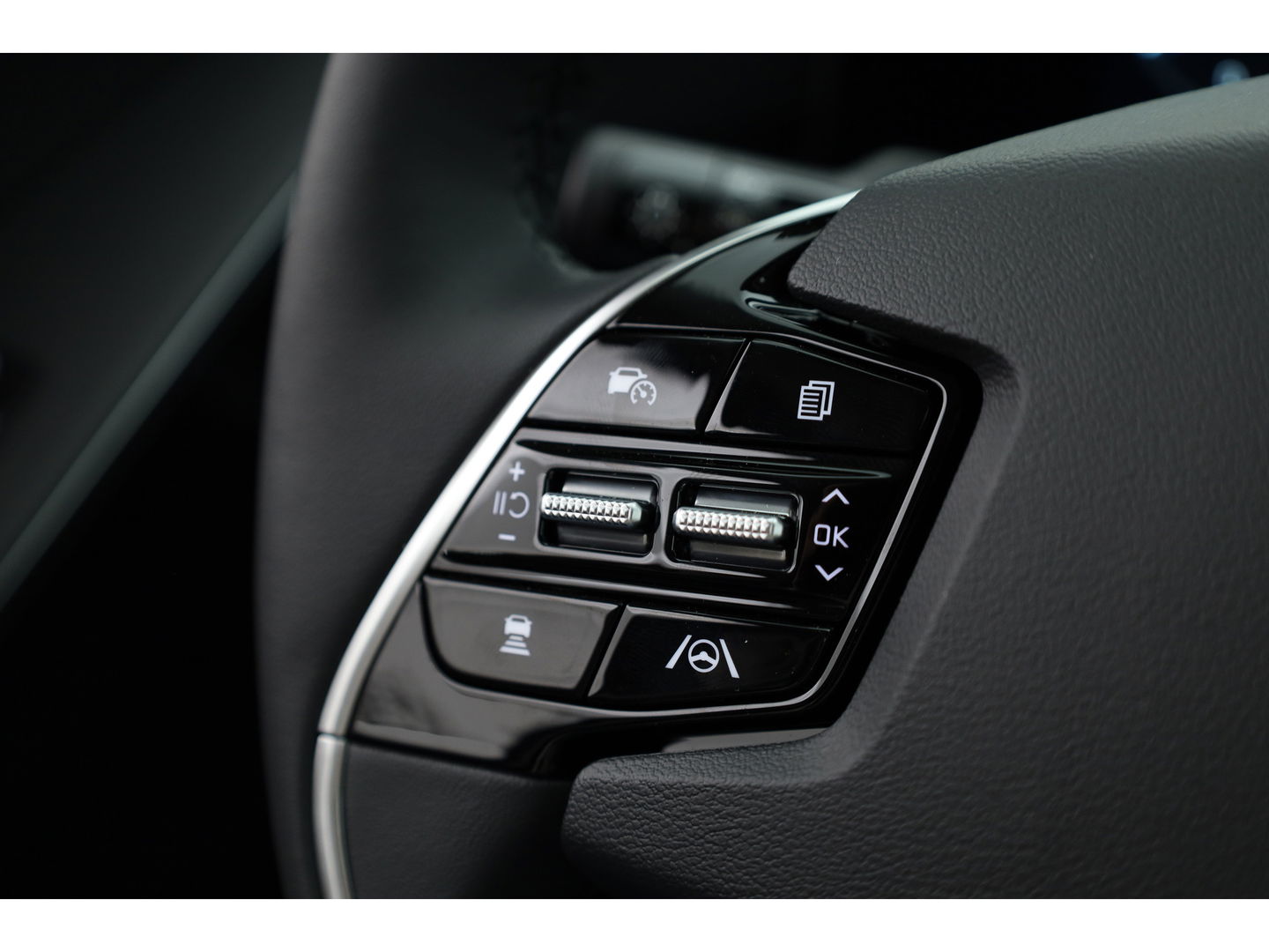 Kia Niro 1.6 GDi PHEV Spirit Tech. | HUD | Harman Kardon | Elek. Stoelen | Stoelventilatie | Camera