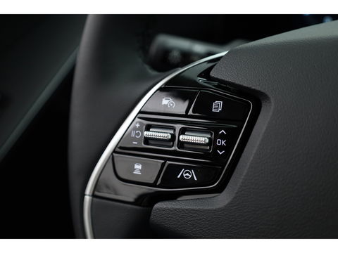 Kia Niro 1.6 GDi PHEV Spirit Tech. | HUD | Harman Kardon | Elek. Stoelen | Stoelventilatie | Camera