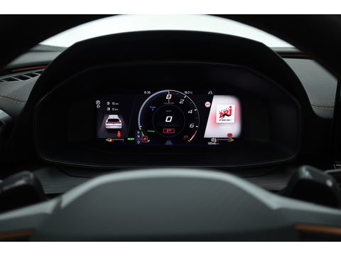 CUPRA Formentor 1.4 e-Hybrid VZ | Pano | MAT Grijs | Elek. trekhaak | Stoel- Stuurverw. | Adapt. Cruise