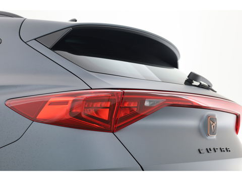 CUPRA Formentor 1.4 e-Hybrid VZ | Pano | MAT Grijs | Elek. trekhaak | Stoel- Stuurverw. | Adapt. Cruise
