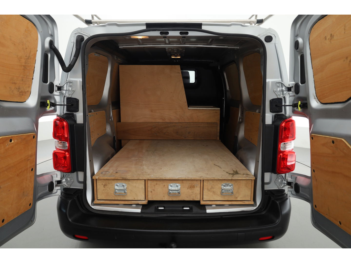 Peugeot Expert 1.5 BlueHDI 120 Standard Premium | Imperial | Trekhaak | Bekisting | Cruise