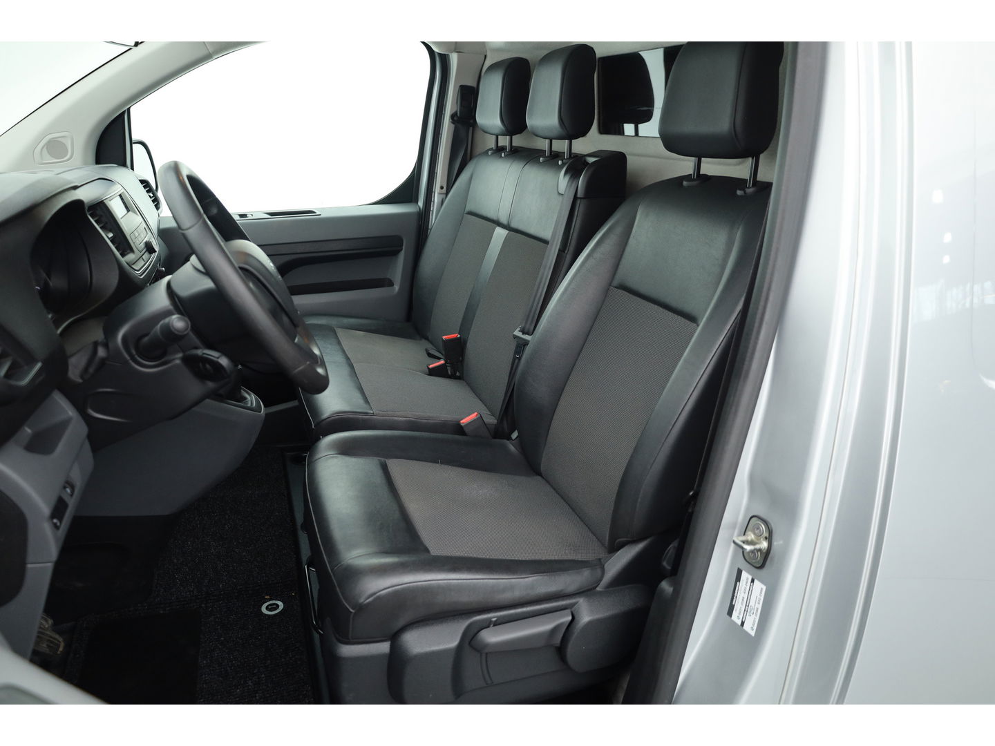 Peugeot Expert 1.5 BlueHDI 120 Standard Premium | Imperial | Trekhaak | Bekisting | Cruise