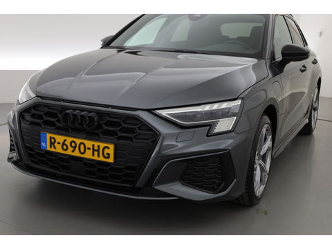 Audi A3 Sportback 45 TFSI e S Line Competition | PHEV | Bang & Olufsen | Adapt. Cruise | S Line | Elek. Stoelen | Afn. Trekhaak