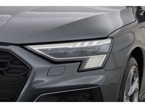 Audi A3 Sportback 45 TFSI e S Line Competition | PHEV | Bang & Olufsen | Adapt. Cruise | S Line | Elek. Stoelen | Afn. Trekhaak