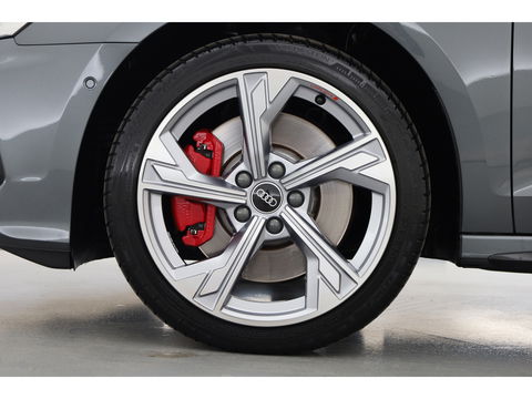 Audi A3 Sportback 45 TFSI e S Line Competition | PHEV | Bang & Olufsen | Adapt. Cruise | S Line | Elek. Stoelen | Afn. Trekhaak